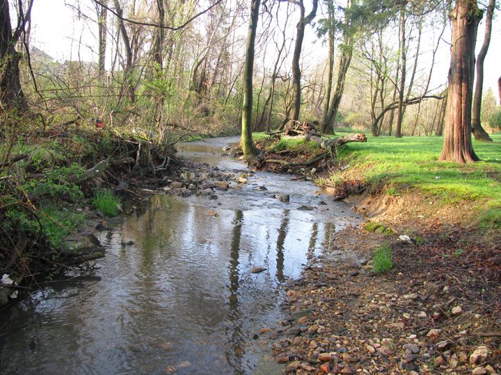 Field photo showing stream conditions at site ATKI-102-X-2009-1