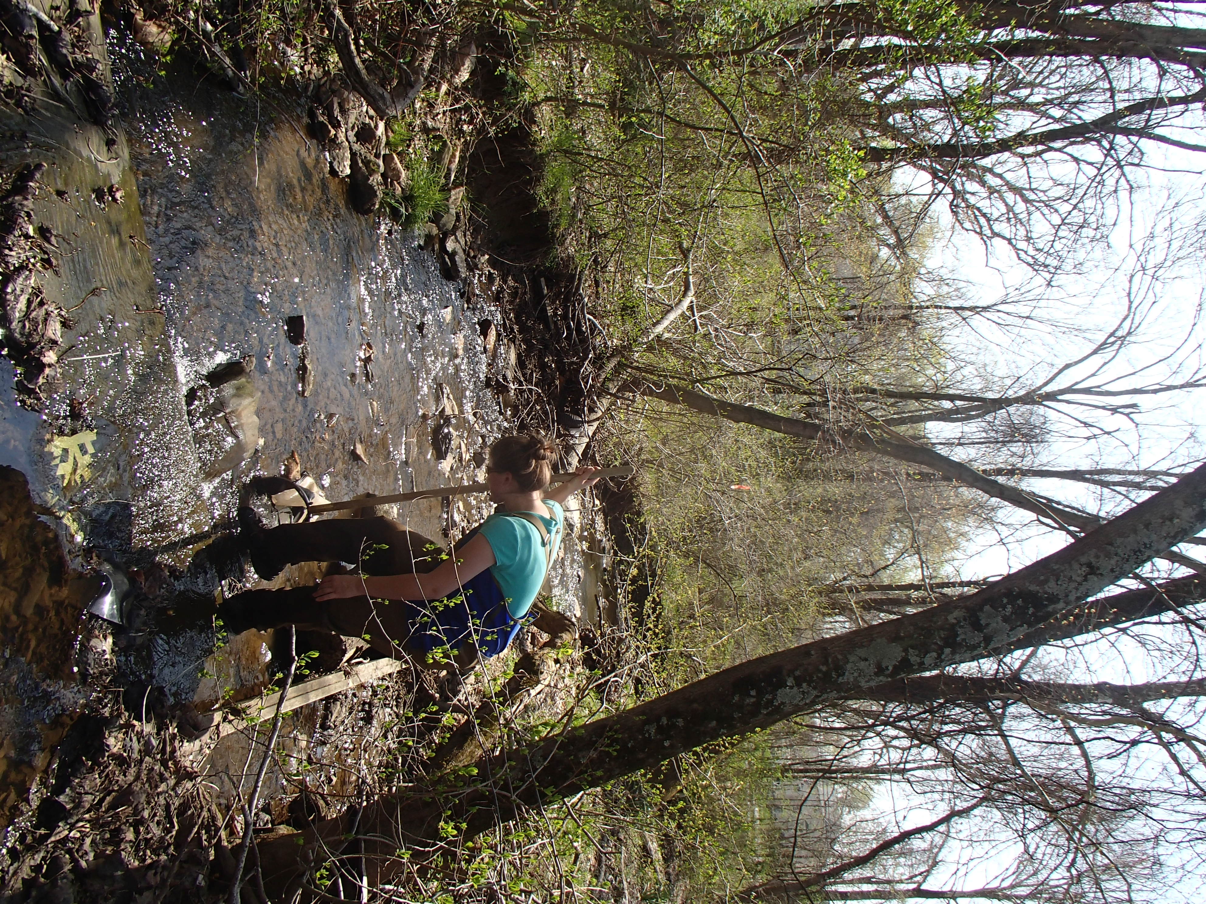 Field photo showing stream conditions at site ATKI-102-X-2015_Midpoint-facing-downstream
