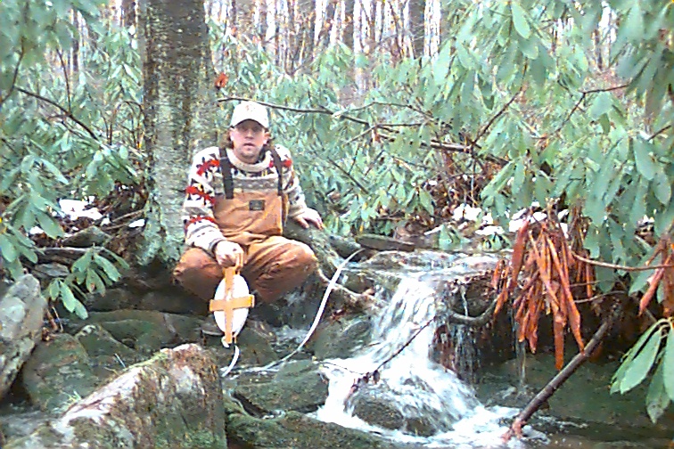 Field photo showing stream conditions at site CASS-102-R-2000-02
