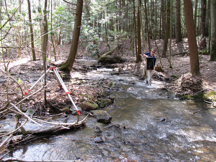 Field photo showing stream conditions at site CASS-107-H-2010-1