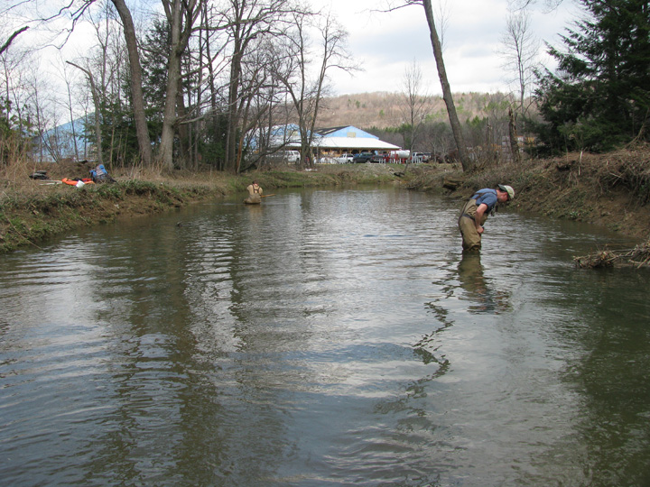 Field photo showing stream conditions at site CASS-299-H-2010-1