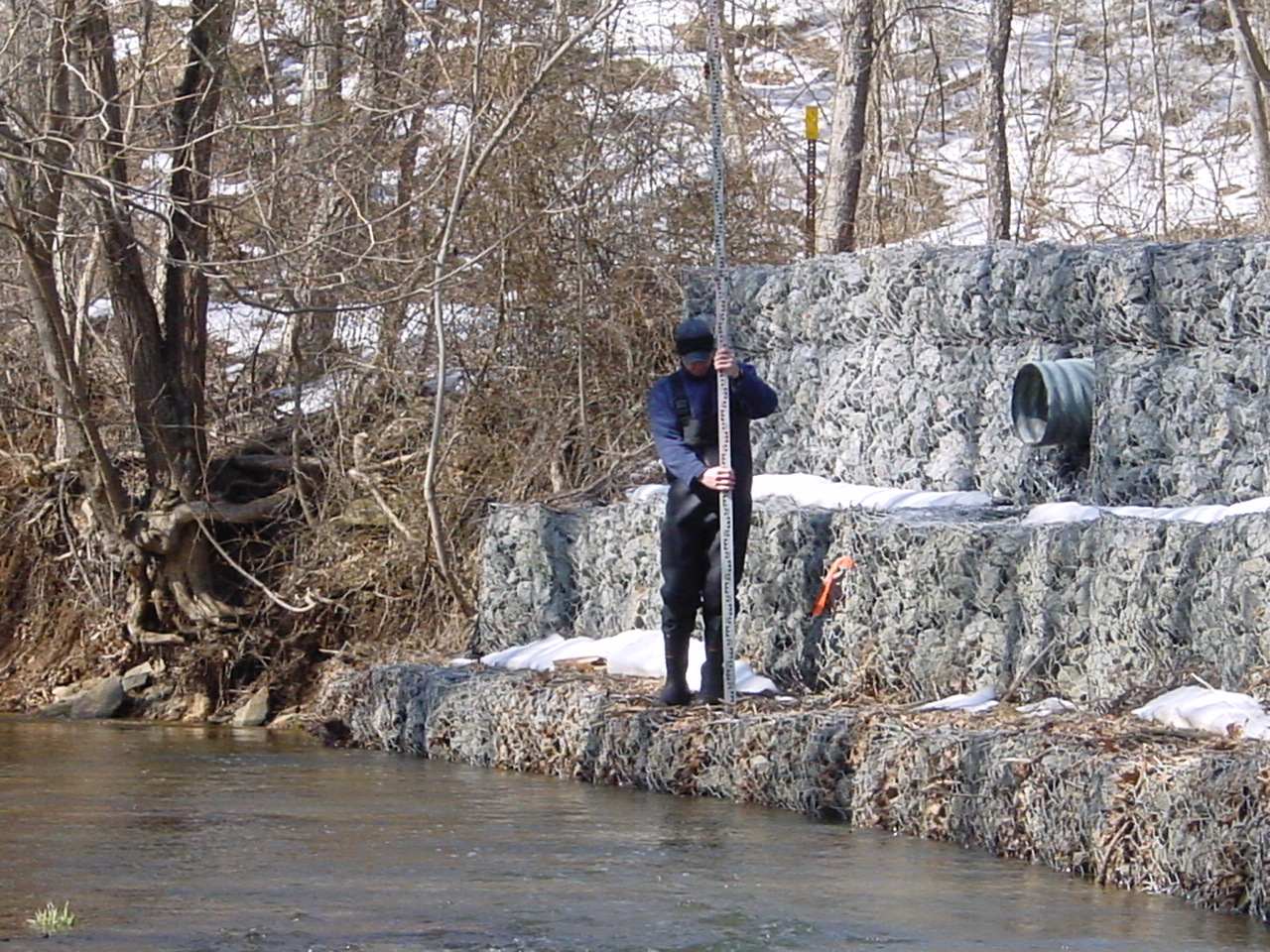 Field photo showing stream conditions at site CATO-214-R-2003-3