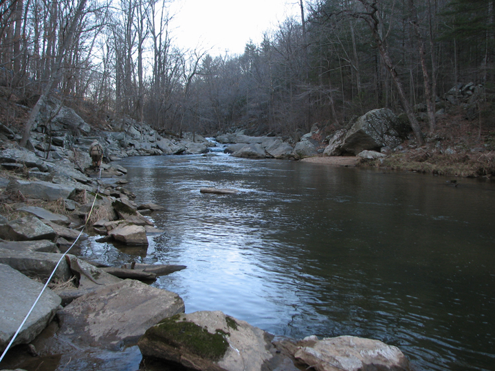 Field photo showing stream conditions at site DEER-302-R-2008-2