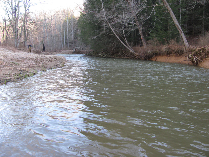 Field photo showing stream conditions at site DEER-309-H-2010-2