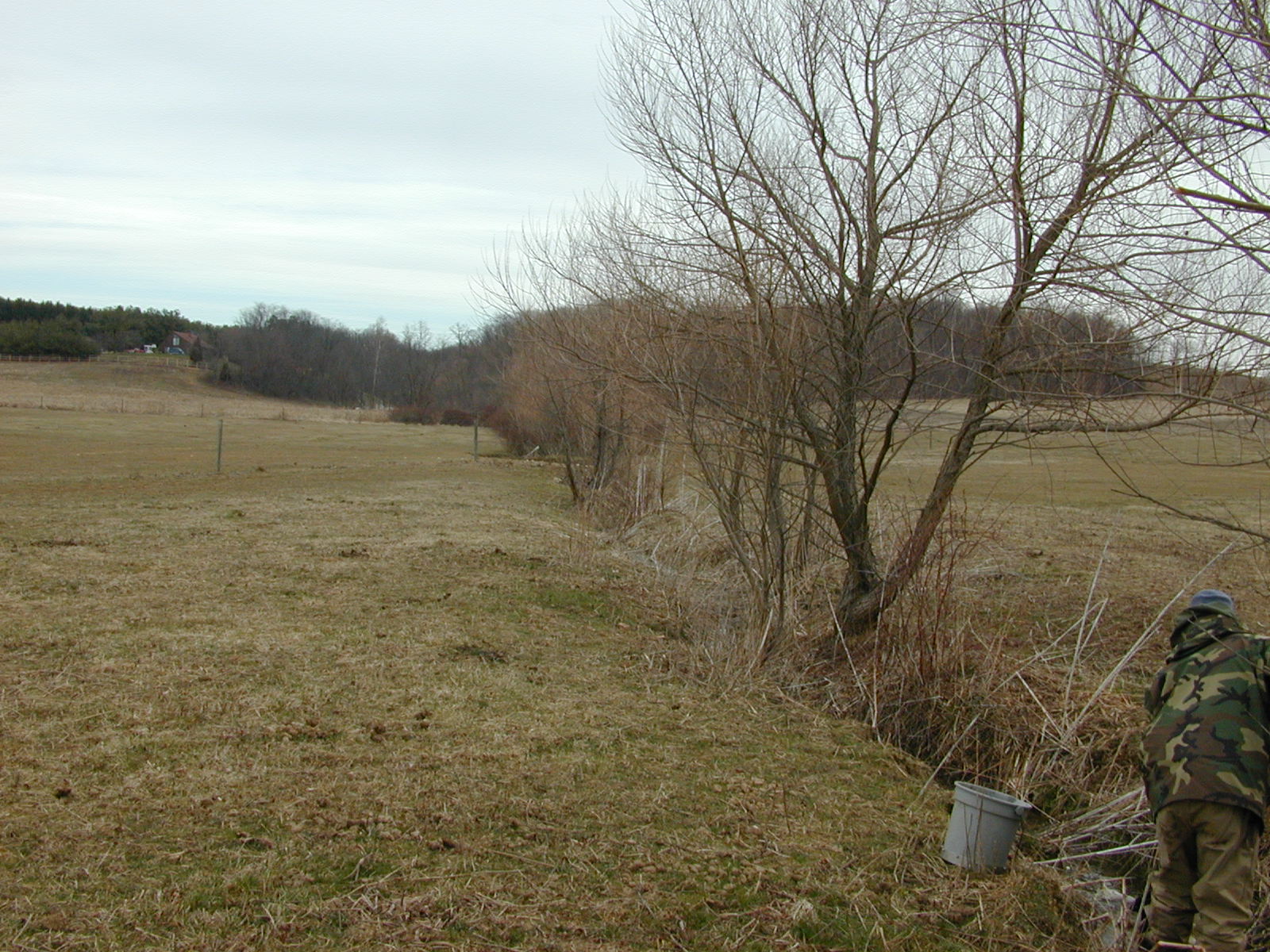 Field photo showing stream conditions at site DOUB-106-R-2002-1