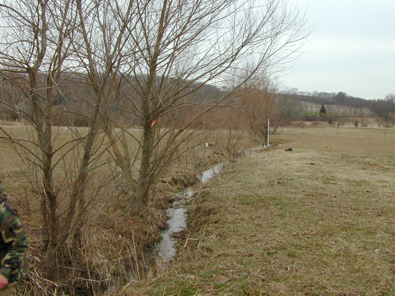 Field photo showing stream conditions at site DOUB-106-R-2002-2