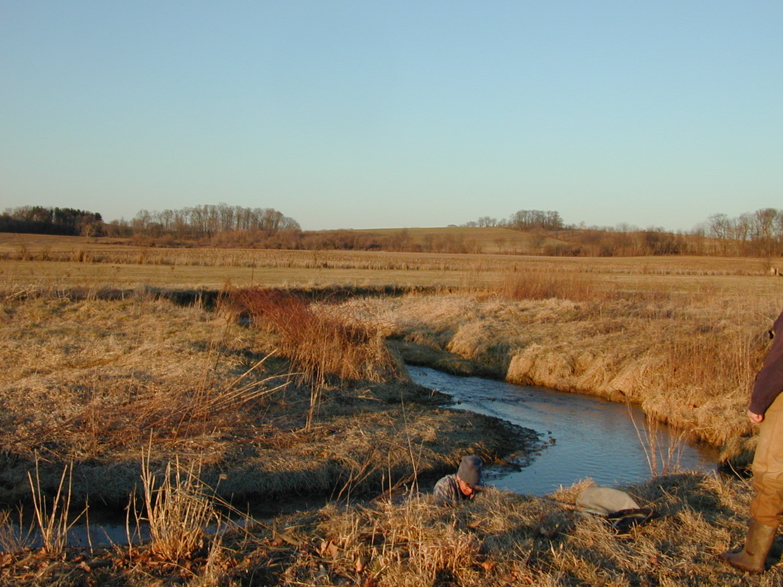 Field photo showing stream conditions at site DOUB-212-R-2002-2