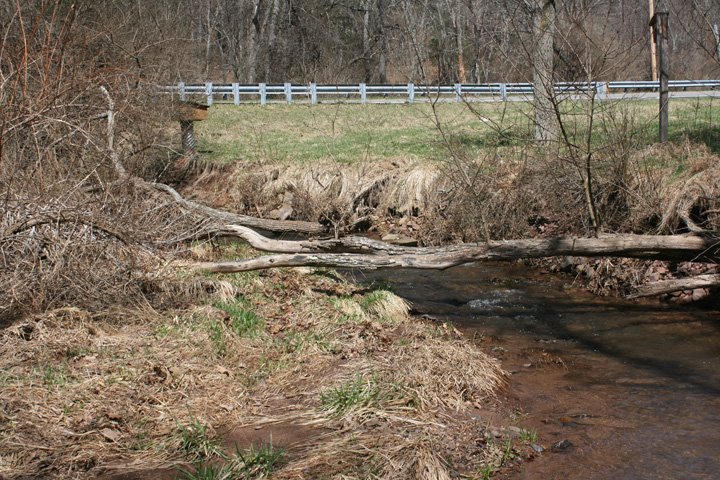 Field photo showing stream conditions at site FIMI-127-A-2010-1