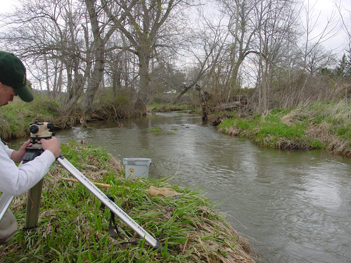 Field photo showing stream conditions at site LCON-207-R-2007-1