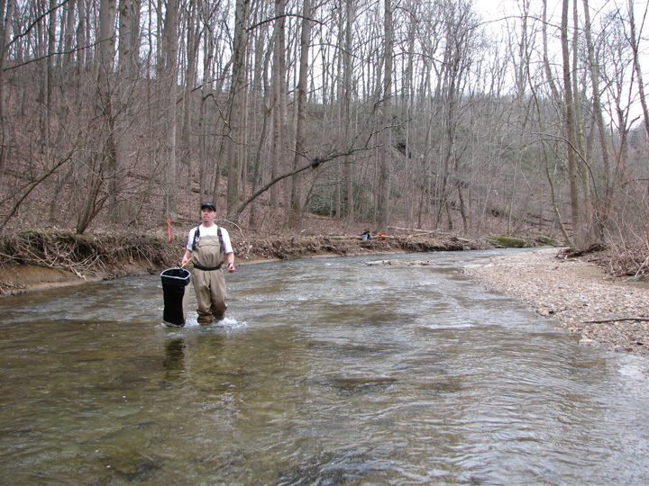 Field photo showing stream conditions at site LIBE-214-A-2007-1