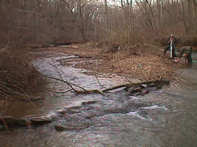Field photo showing stream conditions at site LIBE-303-R-2000-01_04
