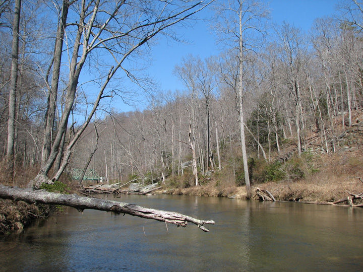 Field photo showing stream conditions at site LOCH-403-R-2007-2