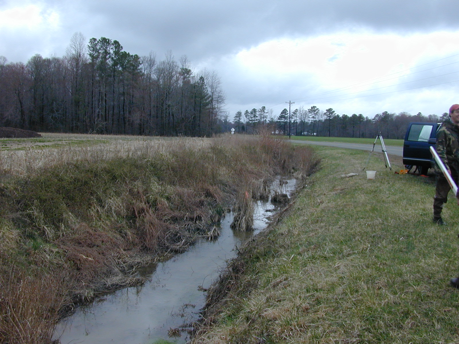 Field photo showing stream conditions at site MACK-107-R-2004-2
