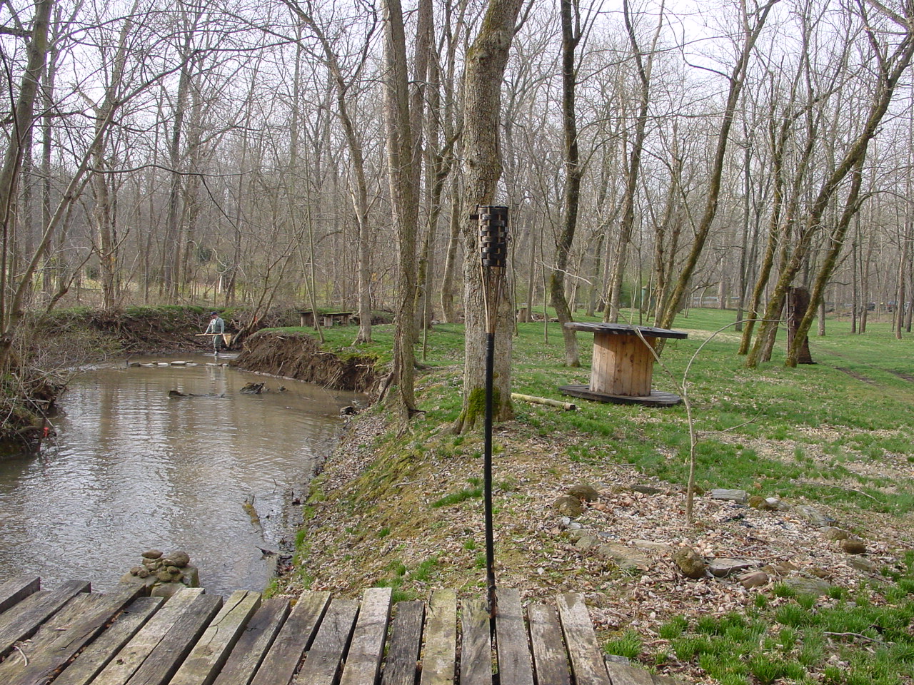 Field photo showing stream conditions at site MARS-211-R-2002-2