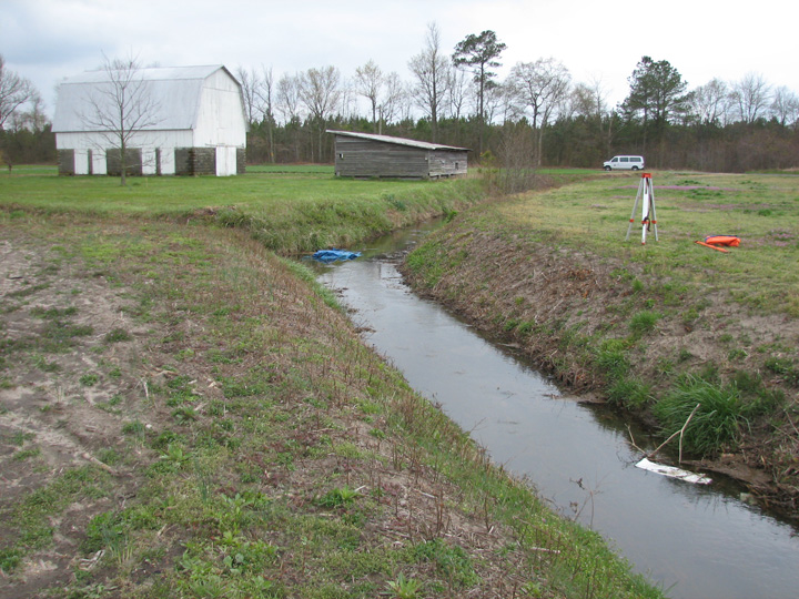 Field photo showing stream conditions at site NANT-106-R-2007-2
