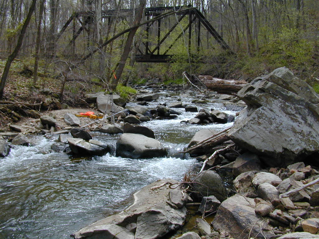 Field photo showing stream conditions at site OCTO-201-C-2000-02