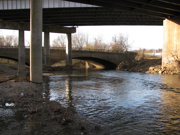 Field photo showing stream conditions at site PATL-B01-X-2011-2