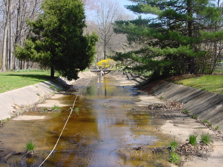 Field photo showing stream conditions at site PISC-102-B-2007-2
