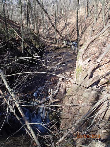 Field photo showing stream conditions at site PRLN-626-S-2013-BoulderAt30mUpstream