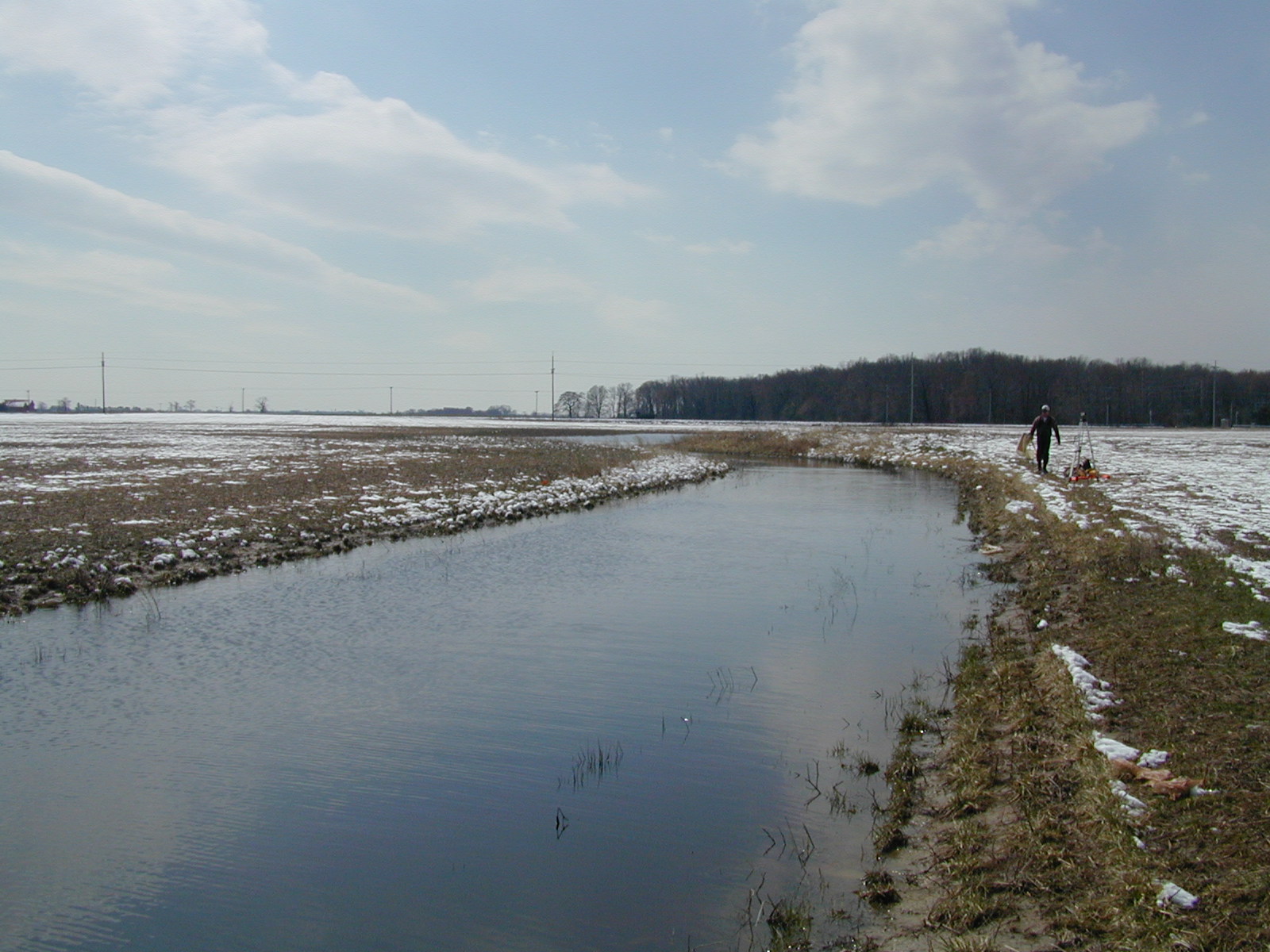 Field photo showing stream conditions at site SASS-102-R-2001-1