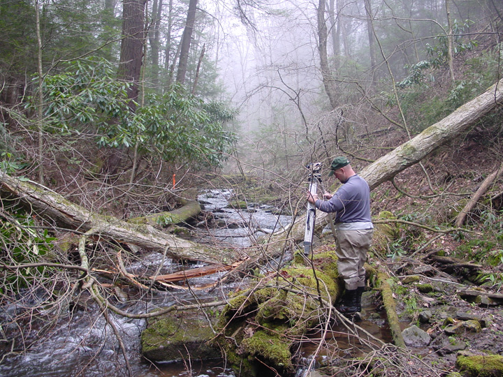 Field photo showing stream conditions at site SAVA-104-R-2007-2