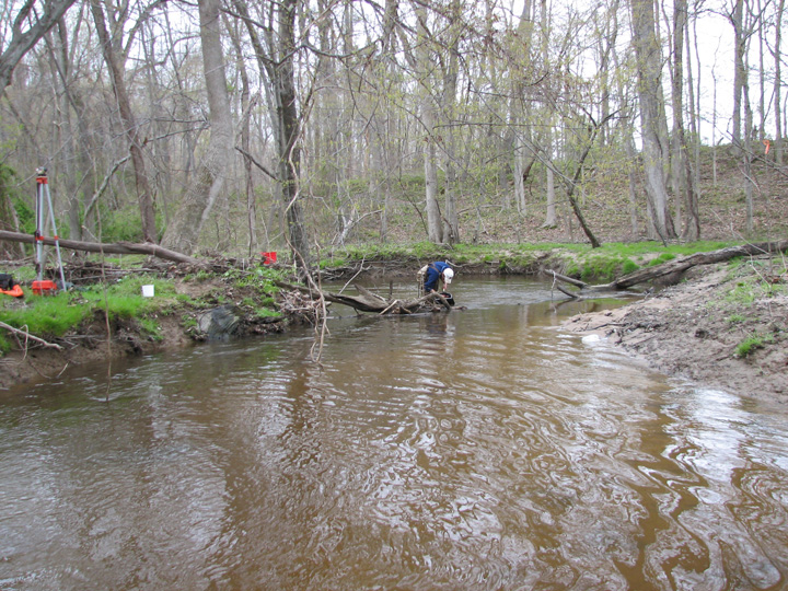 Field photo showing stream conditions at site SEAS-250-H-2007-2