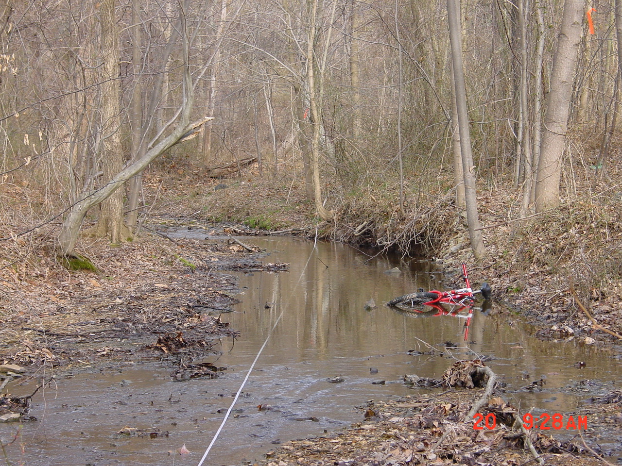 Field photo showing stream conditions at site SENE-109-R-2001-2