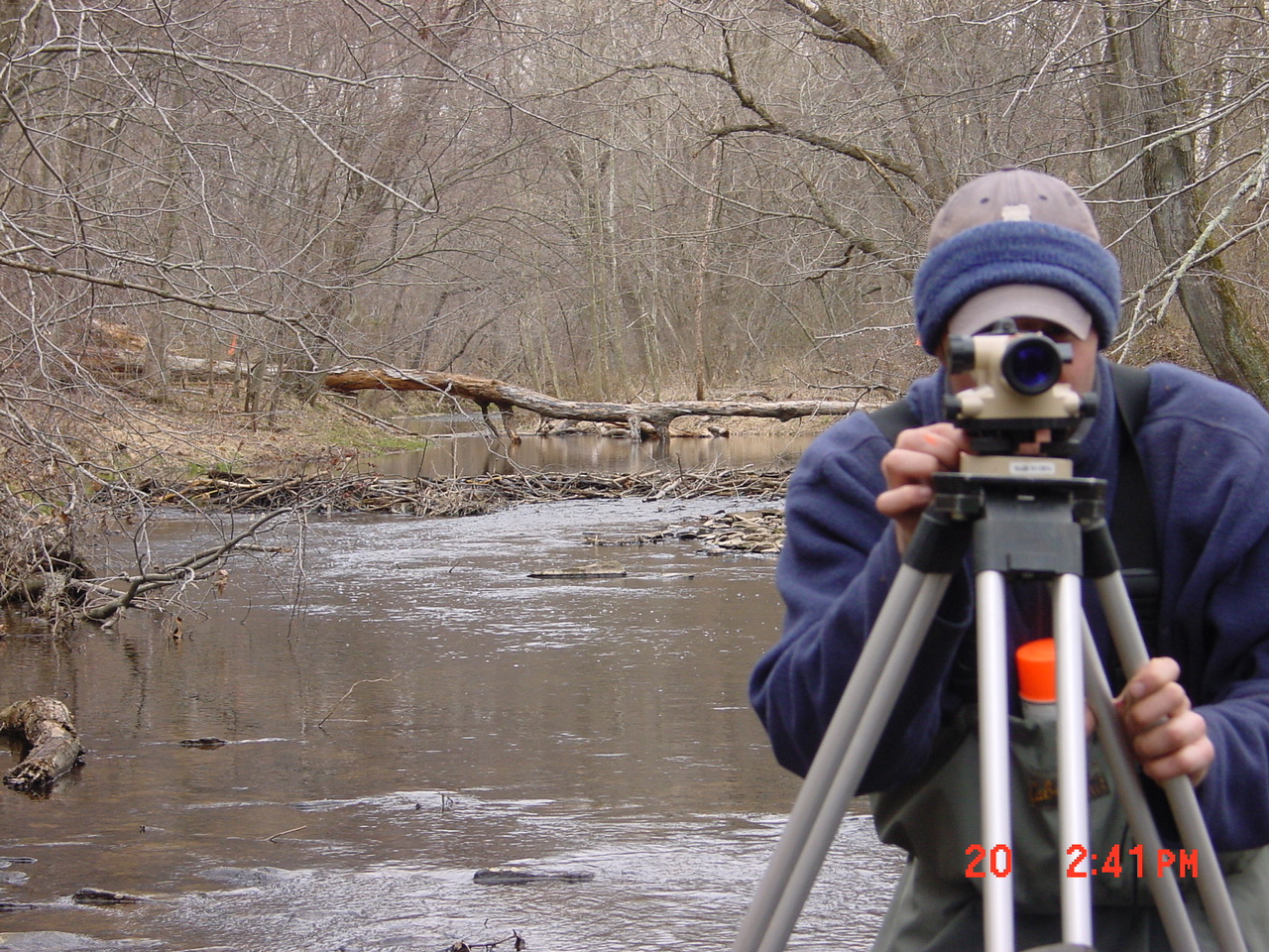 Field photo showing stream conditions at site SENE-210-R-2001-2