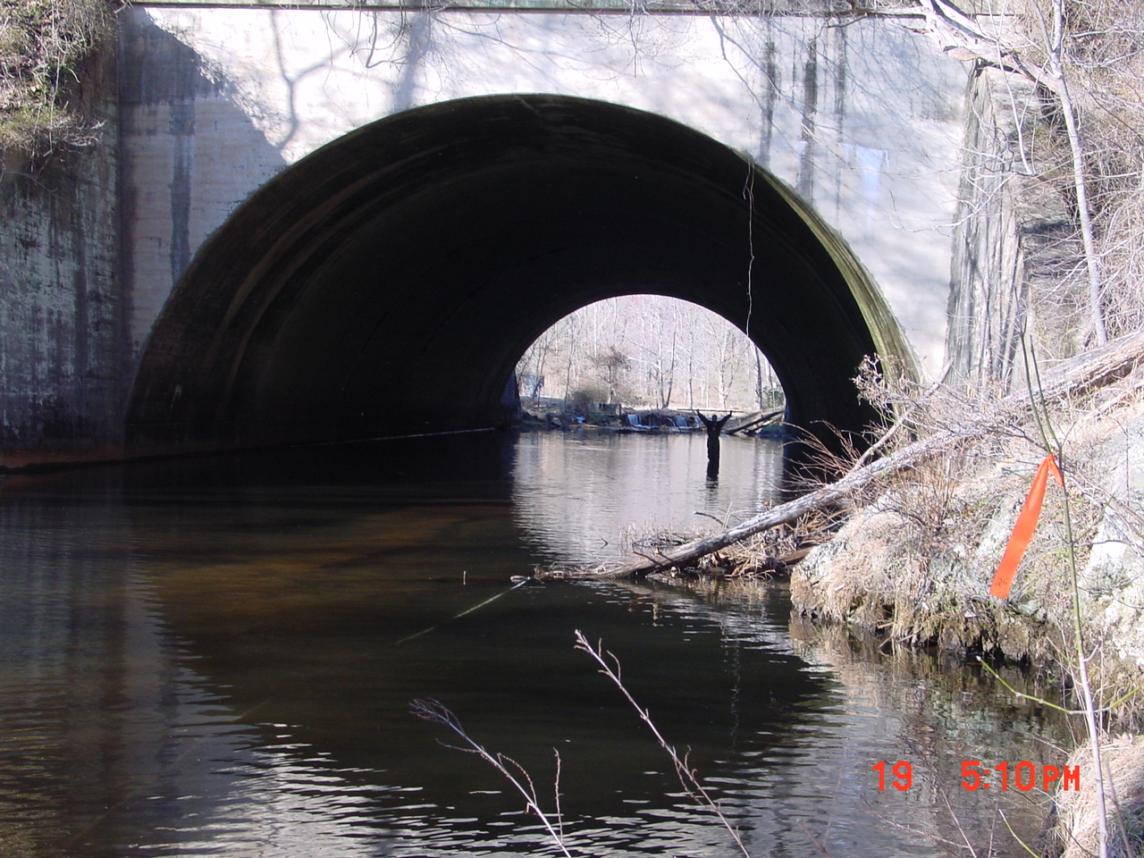 Field photo showing stream conditions at site SENE-316-R-2001-1