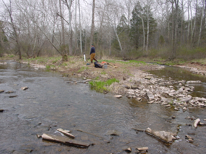 Field photo showing stream conditions at site UMON-203-R-2007-1