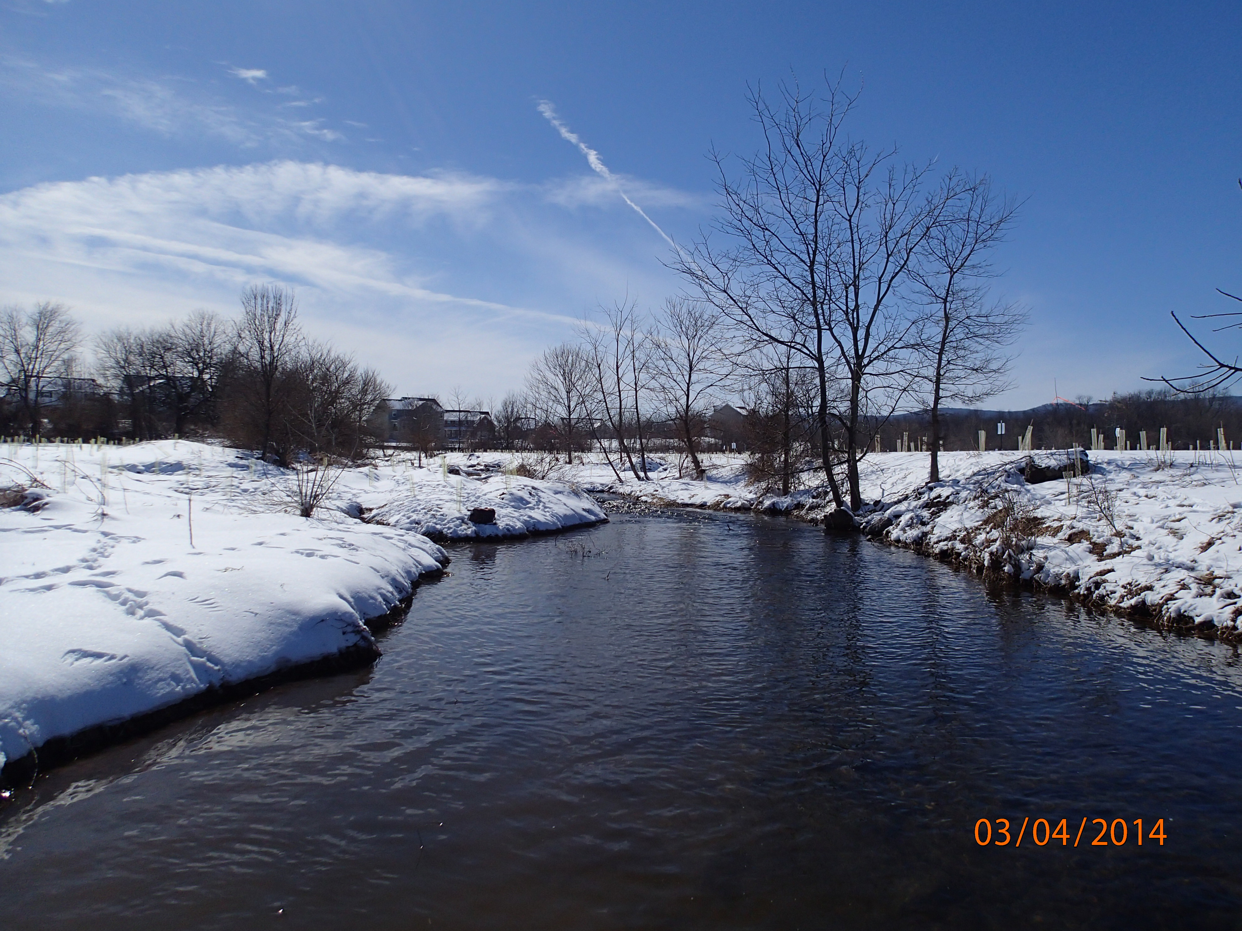 Field photo showing stream conditions at site UMON-298-X-2014-MidpointUpstream