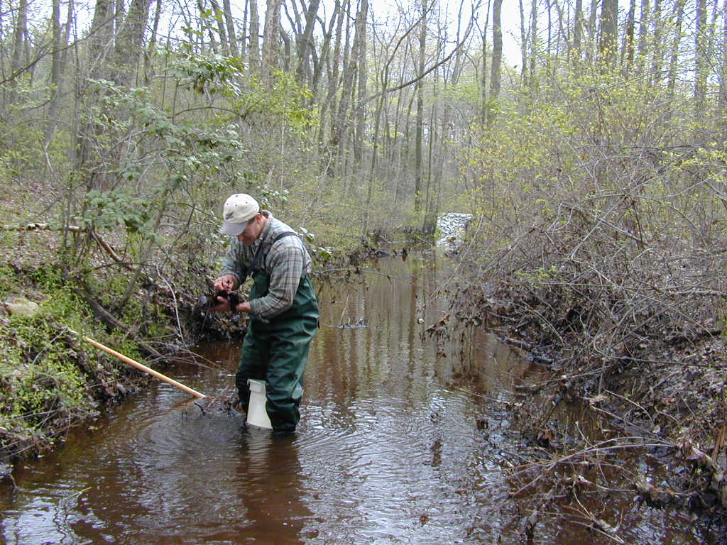 Field photo showing stream conditions at site UPCK-102-R-2000-02