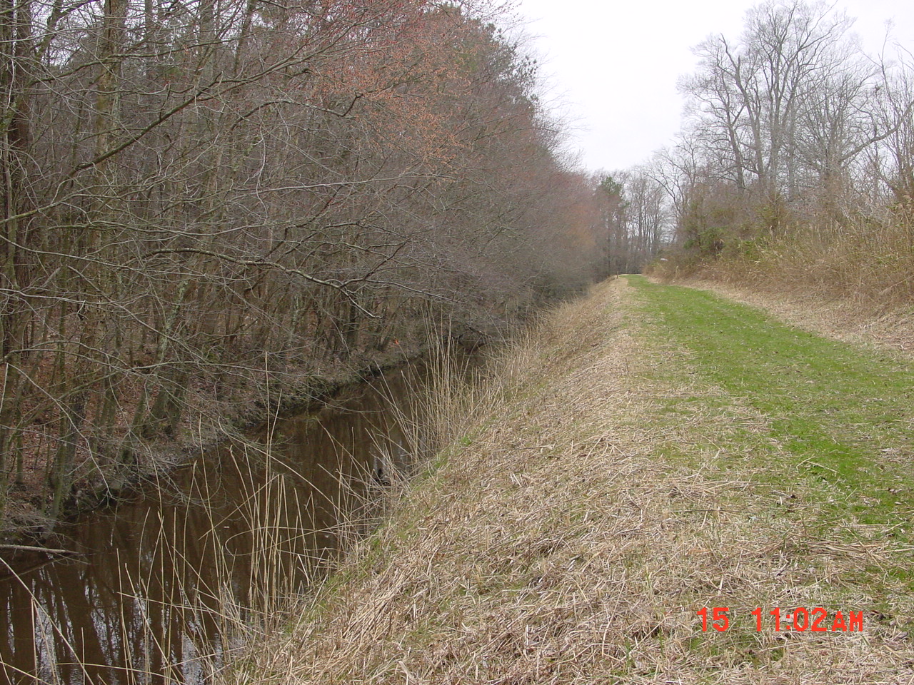 Field photo showing stream conditions at site UPPC-216-R-2001-2
