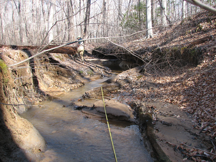 Field photo showing stream conditions at site WCHE-103-R-2007-1