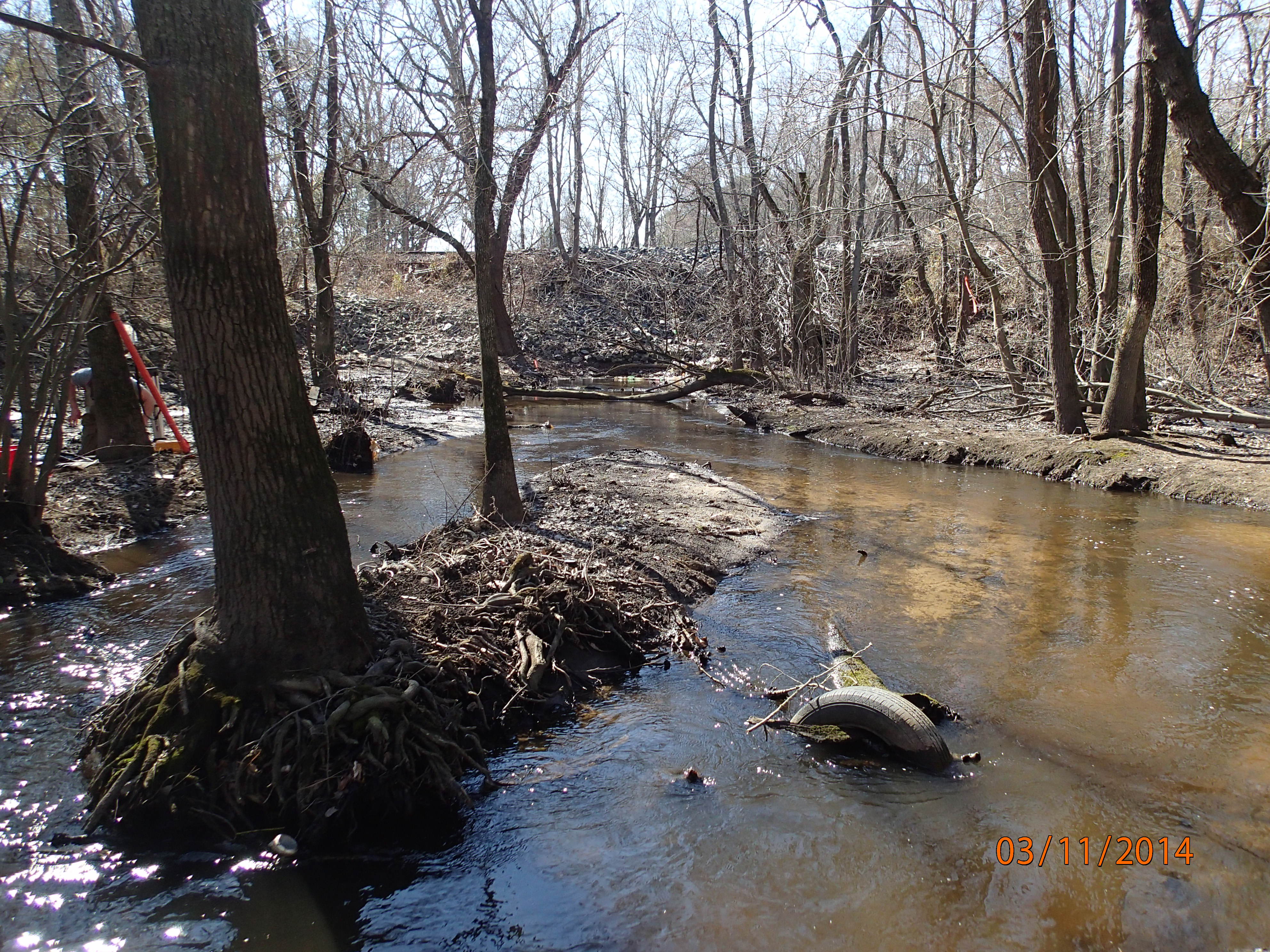 Field photo showing stream conditions at site WIRH-215-R-2014-MidpointDownstream